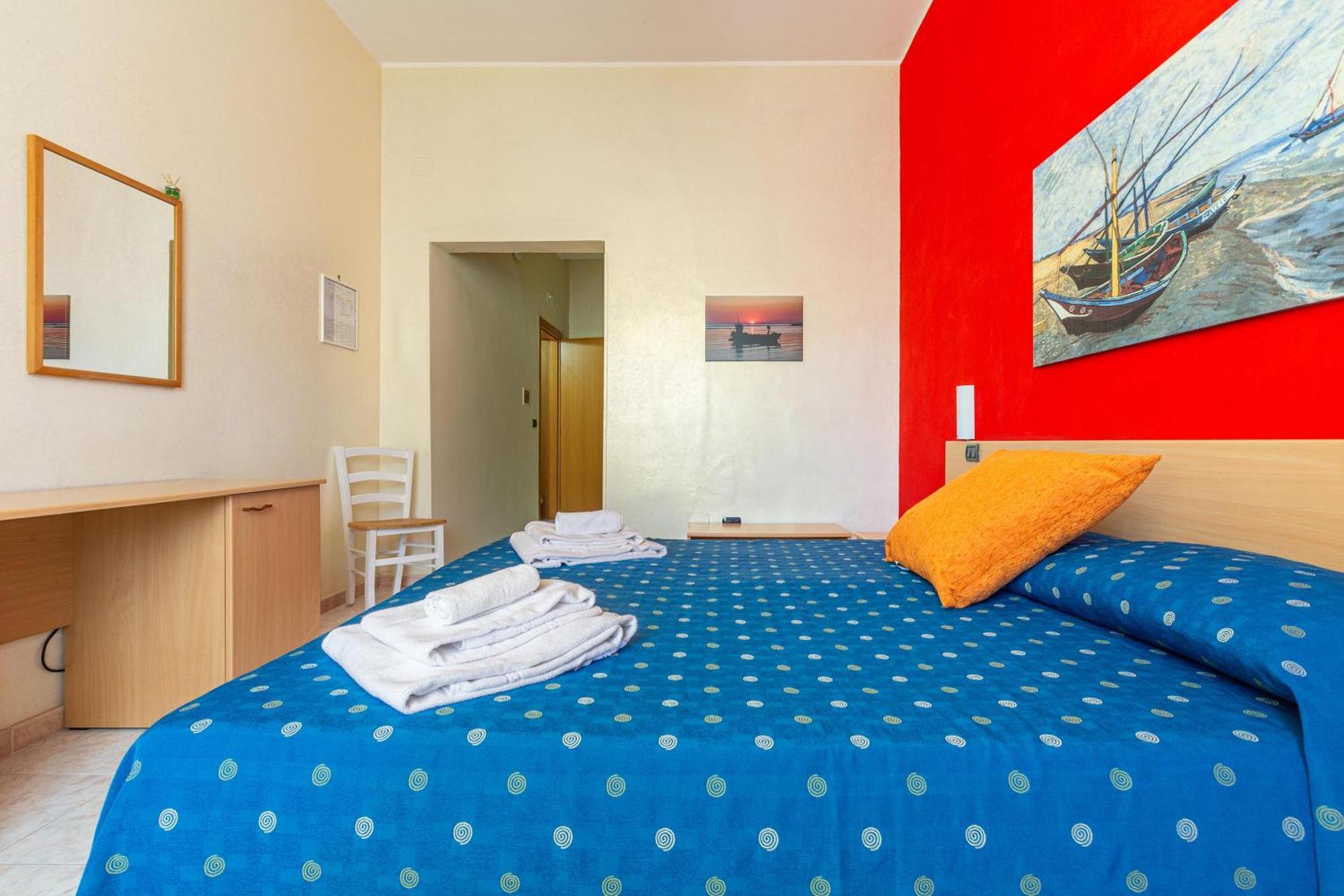 פורטו צ'זראו Hotel Il Riccio מראה חיצוני תמונה